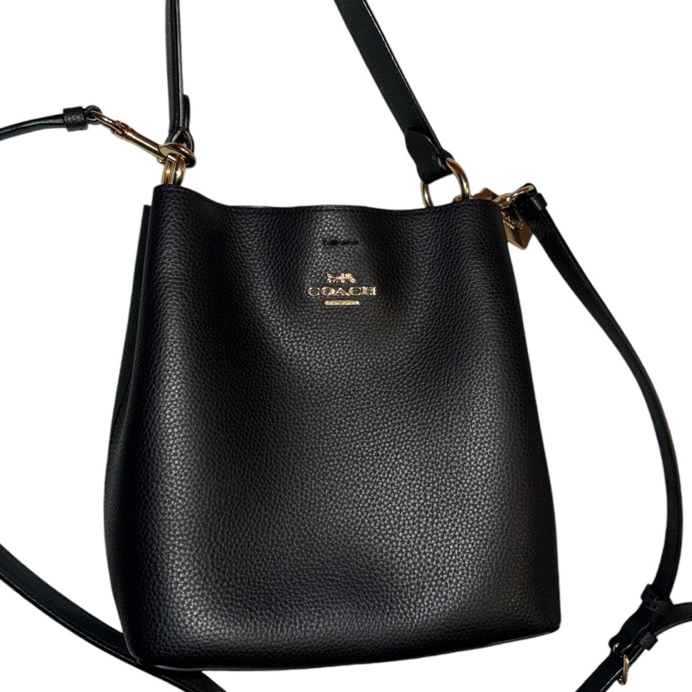 Coach small town bucket bag in black